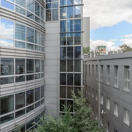 Apartment Luxury Near Uprising Museum Warsaw
